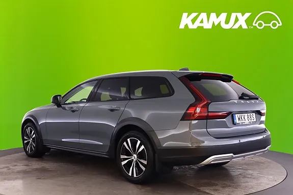Volvo V90 Cross Country 2022 photo 5