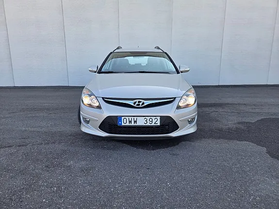Hyundai I30 2011 photo 2