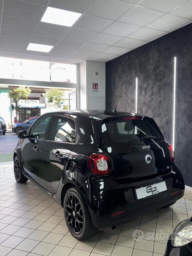 Smart Forfour 2016 photo 3
