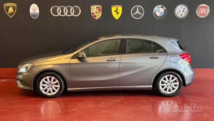 Mercedes-Benz A 2014 photo 2