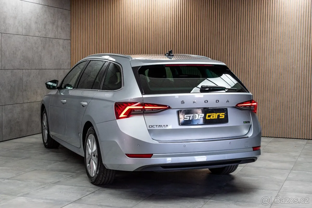 Skoda Octavia 2021 photo 4