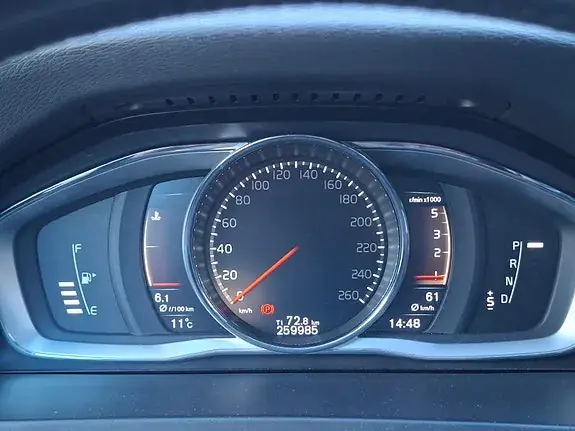 Volvo V60 Cross Country 2017 photo 5