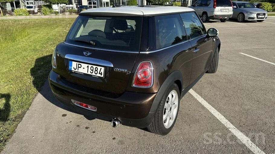 Mini Cooper Cooper 2013 photo 2