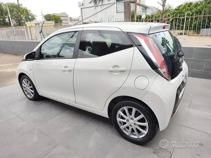 Toyota Aygo 2016 photo 5