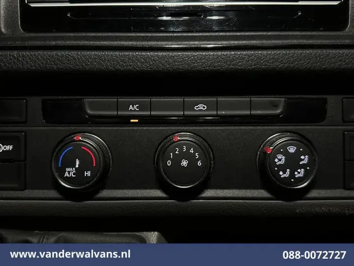 Volkswagen Crafter 2021 photo 3