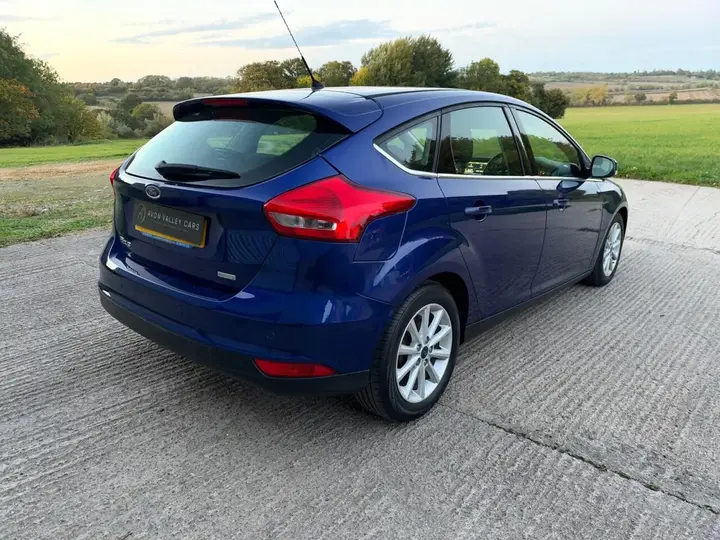 Ford Focus 2015 photo 4