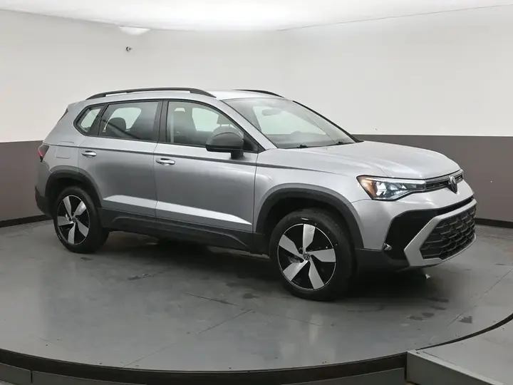 Volkswagen Taos