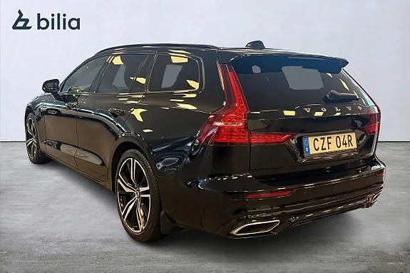 Volvo V60 2021 photo 2