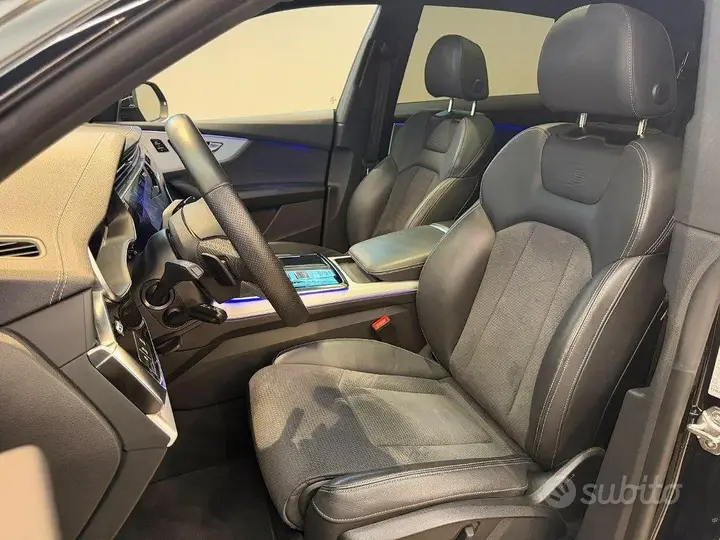 Audi Q8 2024 photo 5