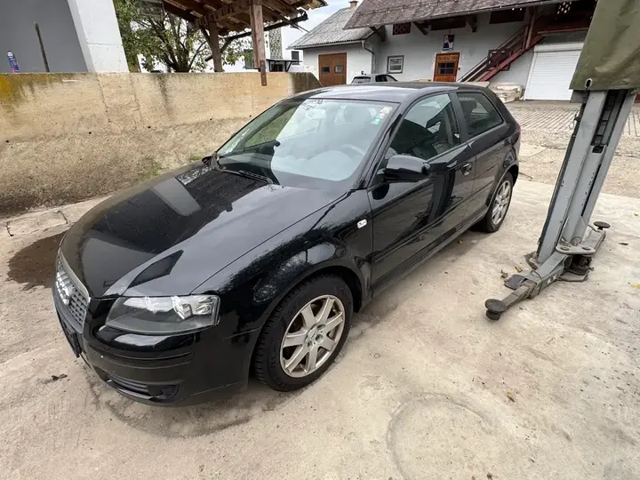 Audi A3 2006 photo 2