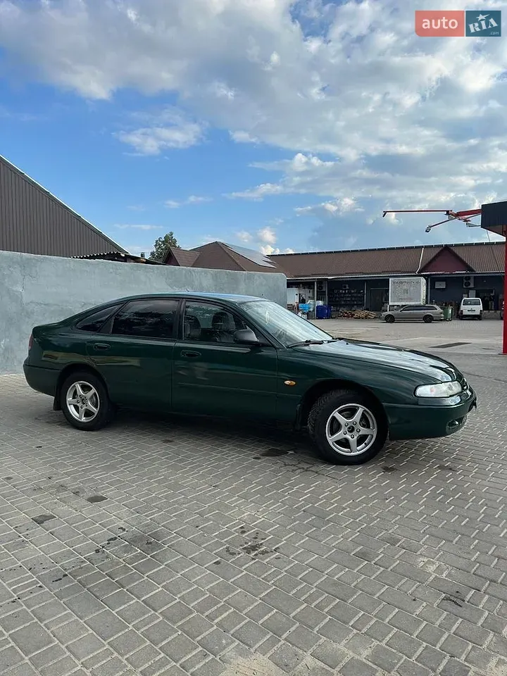 Mazda 626 1993 photo 4