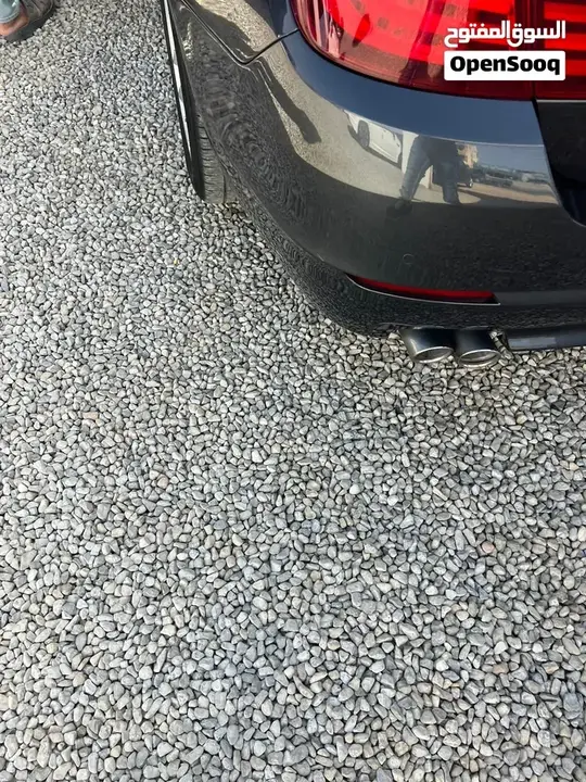 BMW 5 Series 2012 photo 4