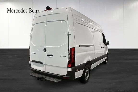 Mercedes-Benz Sprinter 317 2026 photo 3