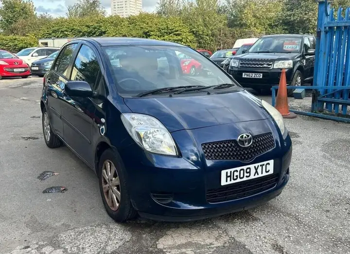 Toyota Yaris 2009 photo 4