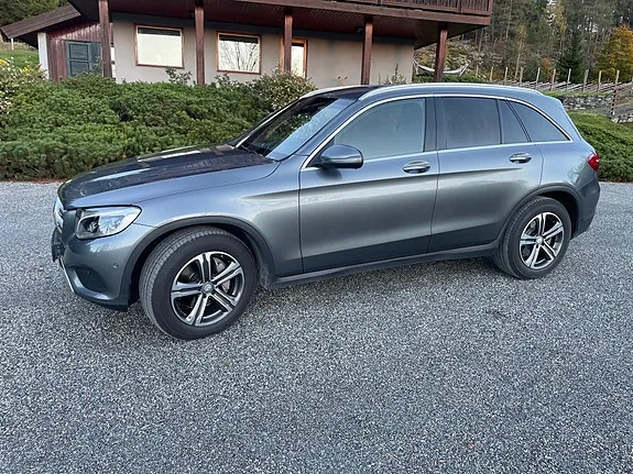 Mercedes-Benz Glc220 D 2016 photo 3