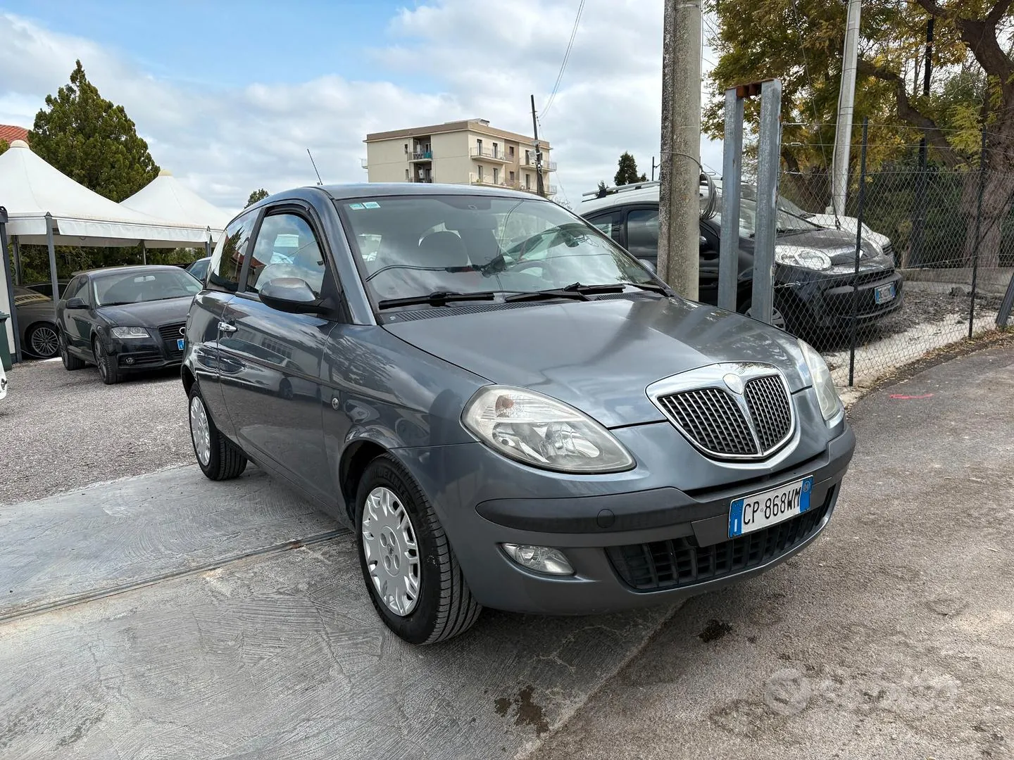 Lancia Ypsilon 2004 photo 2