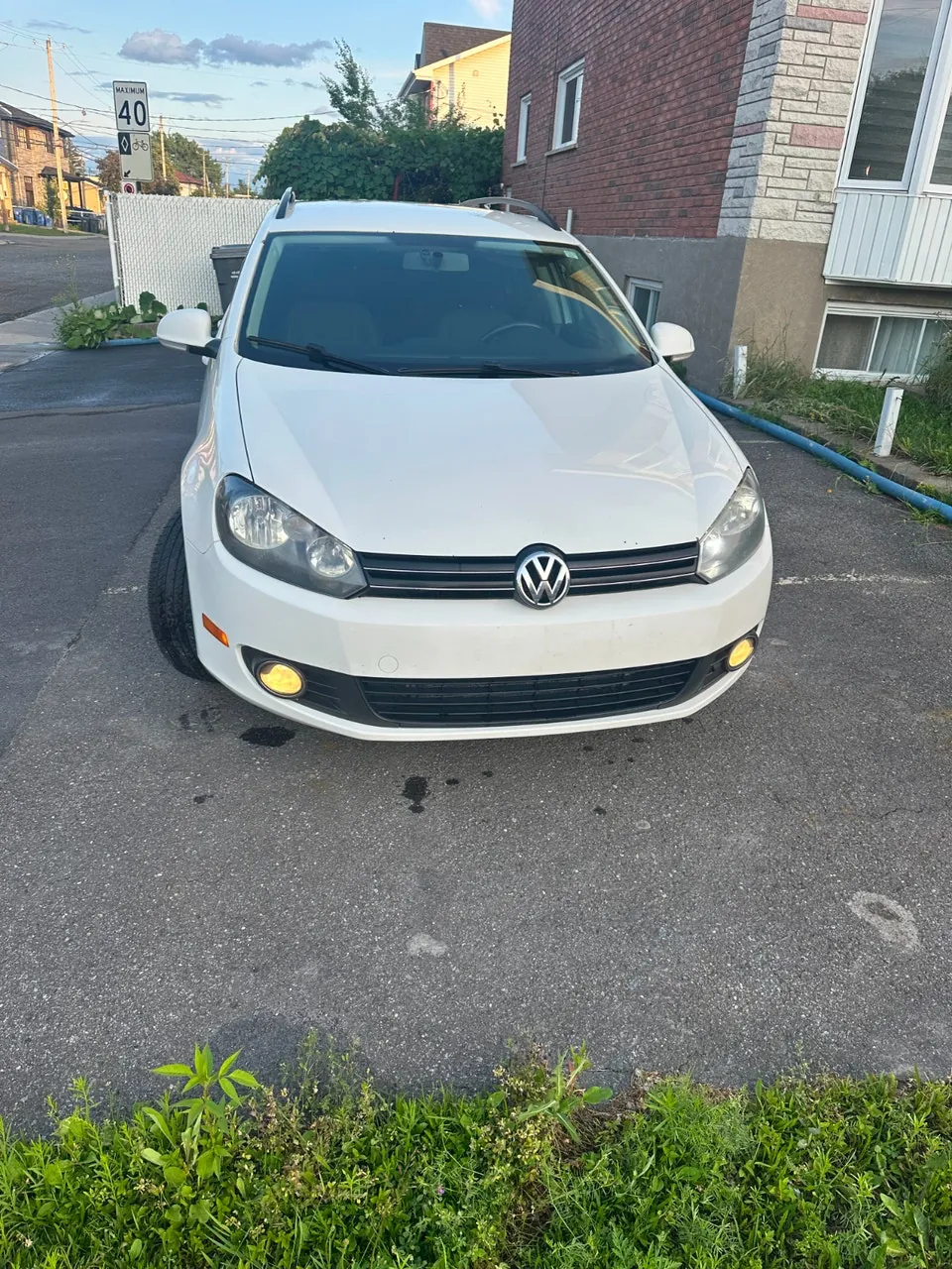 Volkswagen Golf Wagon 2013 photo 2