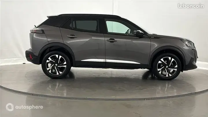 Peugeot 2008 2023 photo 4