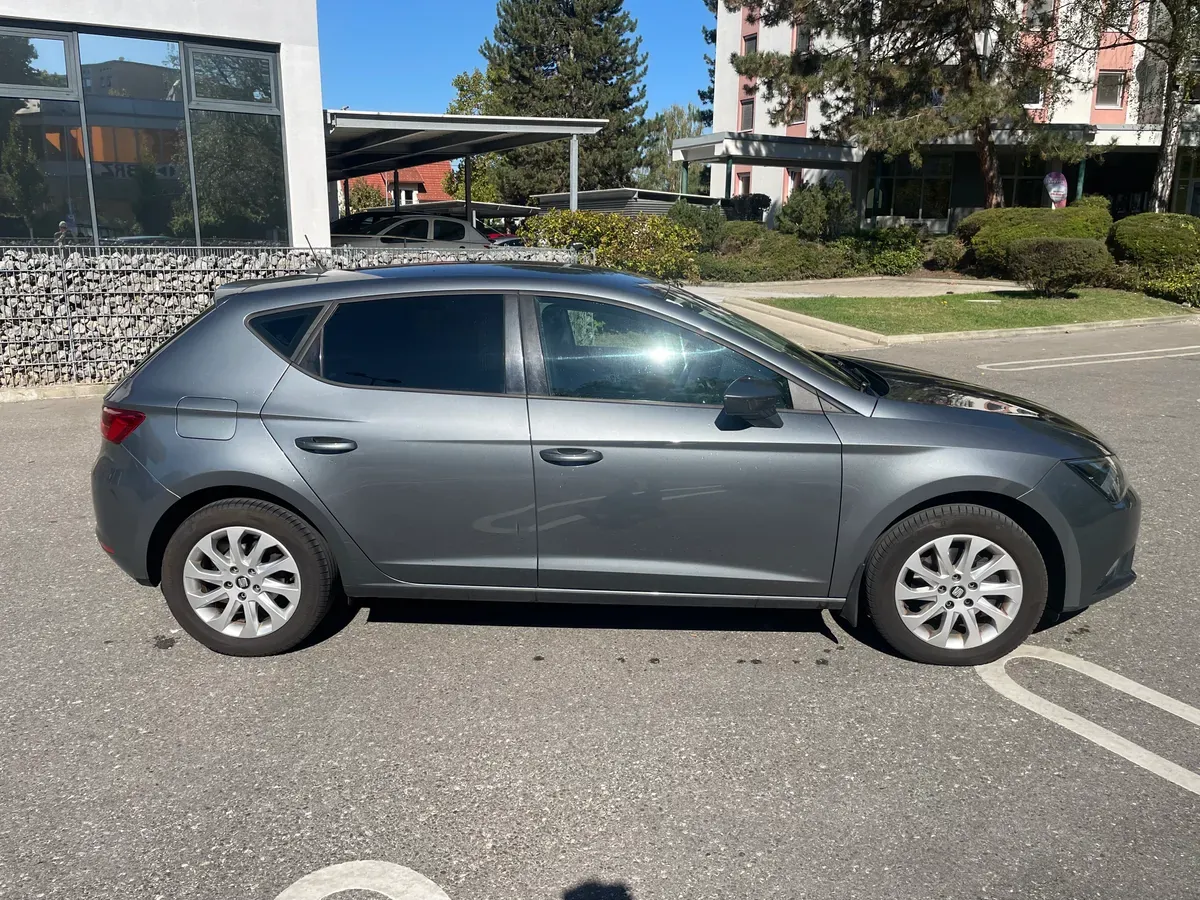 Seat Leon 2015 photo 2
