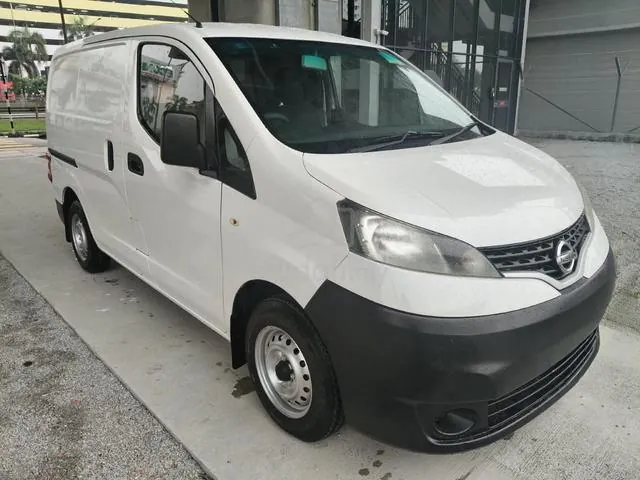Nissan Nv200