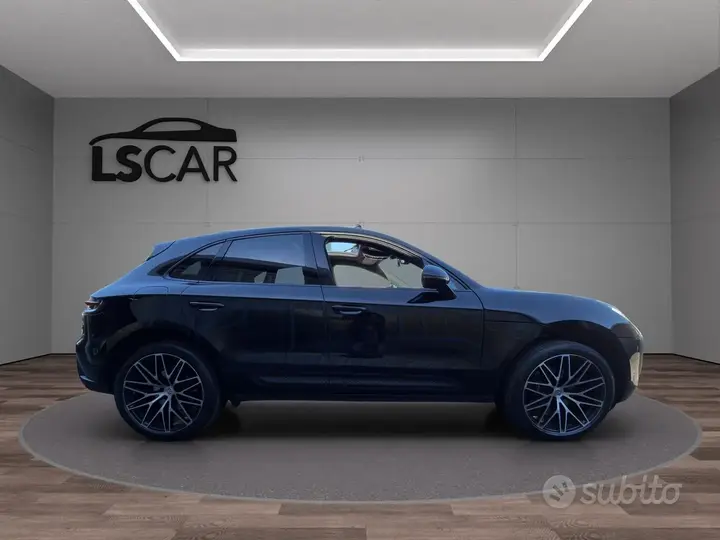 Porsche Macan 2022 photo 2