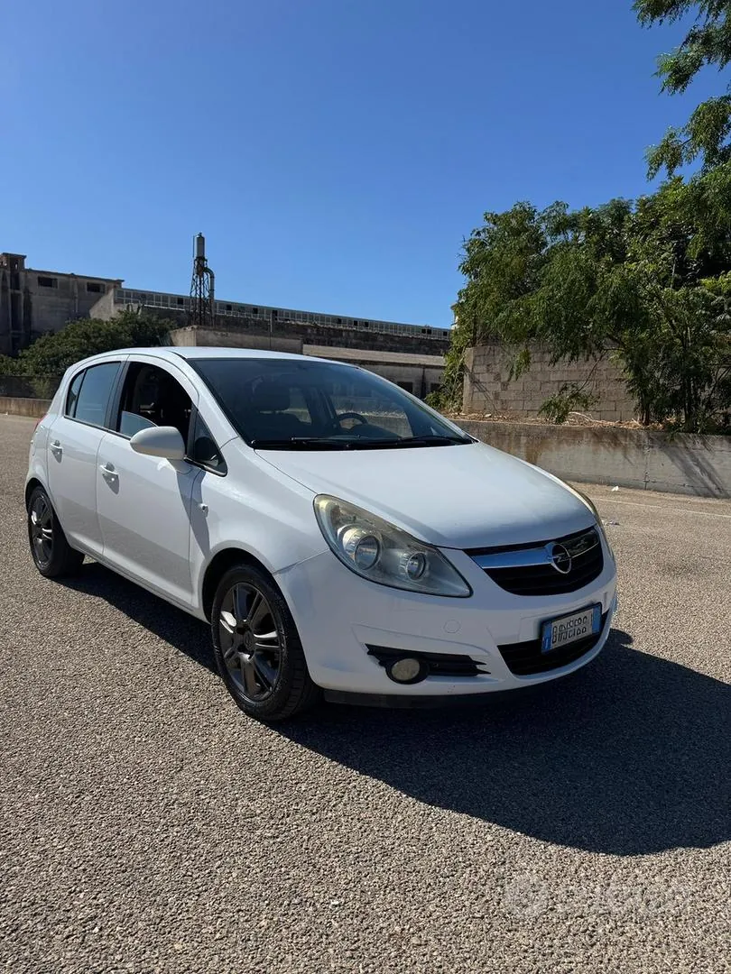 Opel Corsa 2009 photo 3