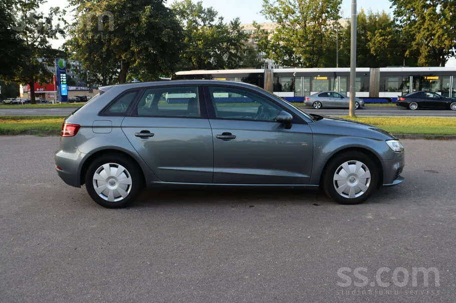 Audi A3 2017 photo 4
