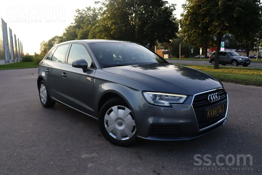 Audi A3 2017 photo 2