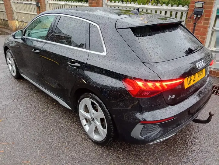 Audi A3 2021 photo 3