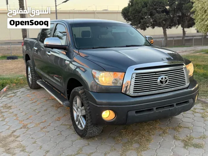 Toyota Tundra 2010 photo 2