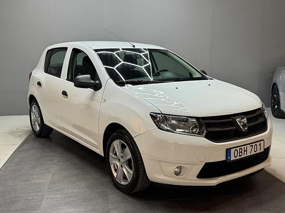 Dacia Sandero 2014 photo 2