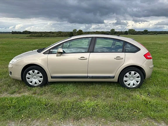 Citroen C4 2005 photo 2