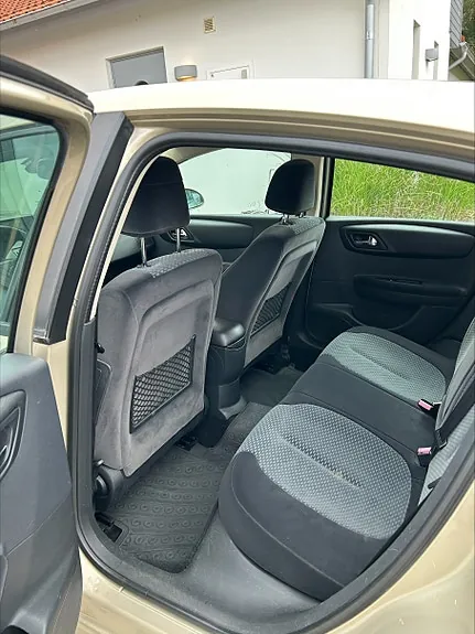 Citroen C4 2005 photo 5