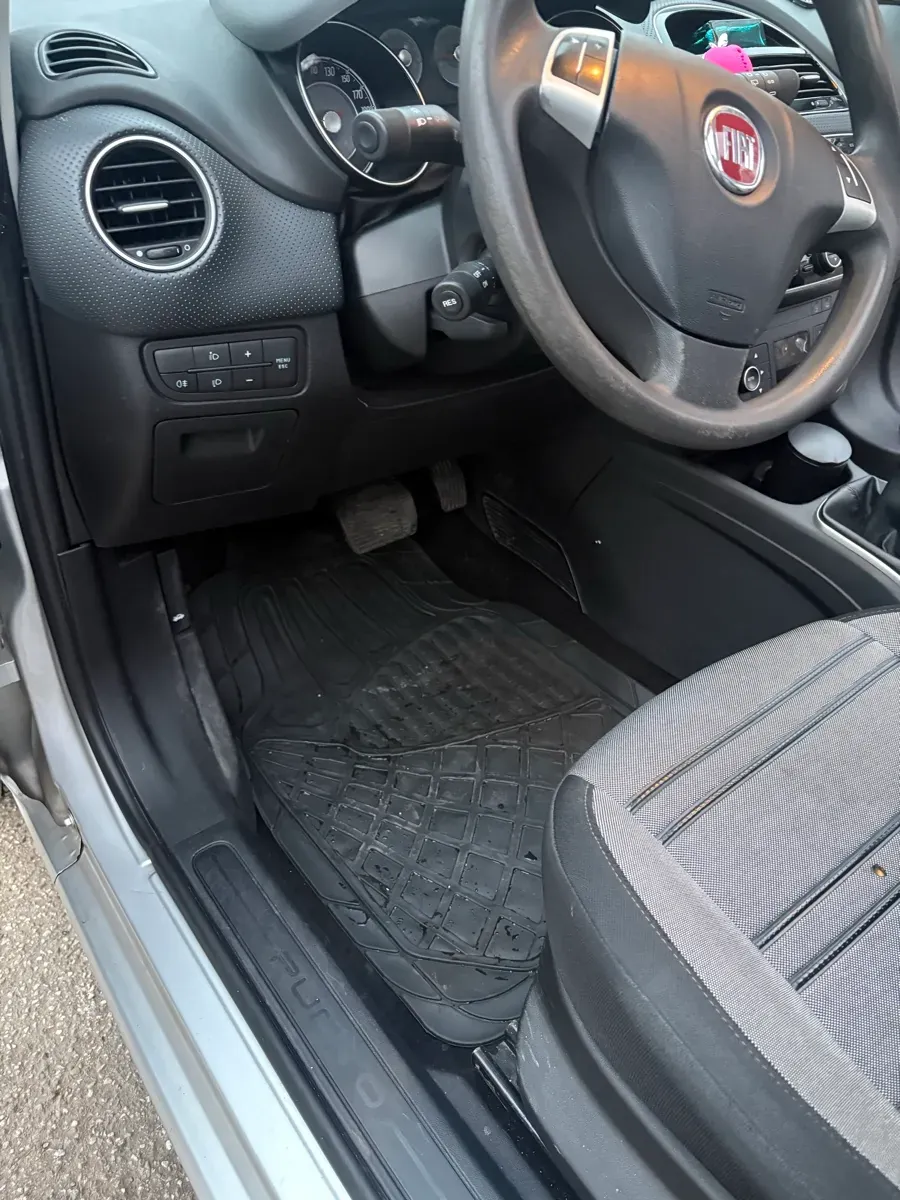 Fiat Palio 2010 photo 3