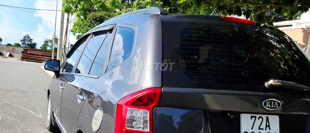 Kia Carens 2008 photo 3