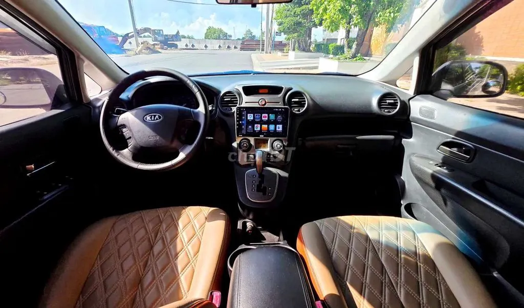 Kia Carens 2008 photo 4
