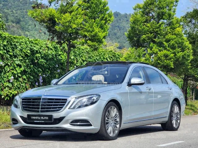 Mercedes-Benz S400