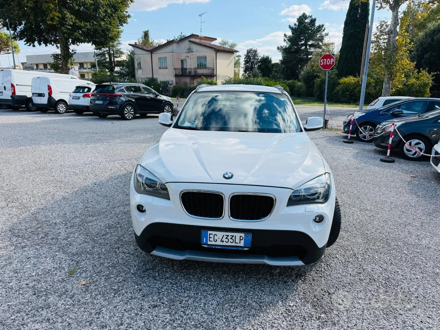 BMW X1 2011 photo 2