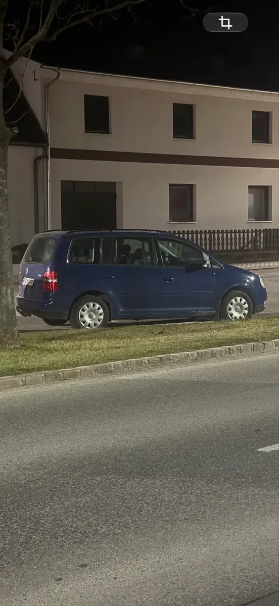 Volkswagen Touran 2005 photo 2