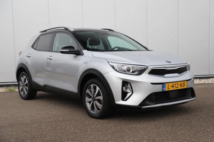 Kia Stonic 2021 photo 3
