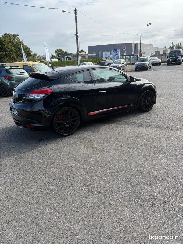 Renault Megane 2012 photo 2