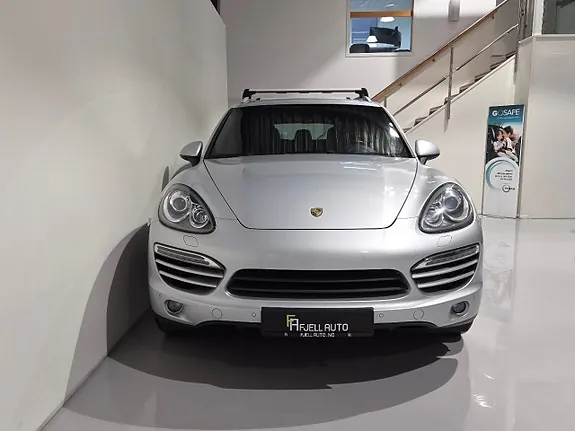 Porsche Cayenne 2011 photo 4