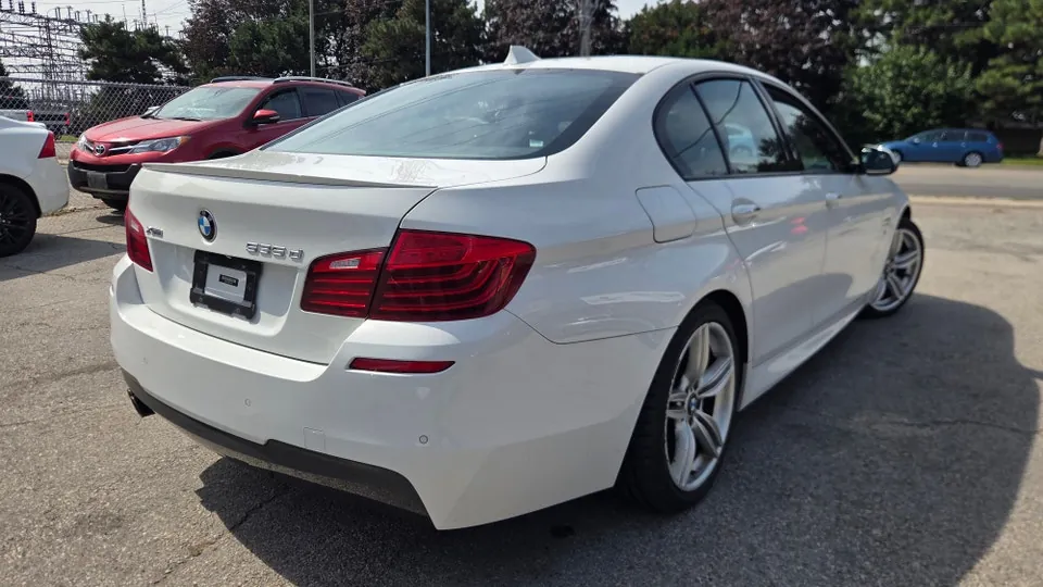 BMW 5 Series 2014 photo 4