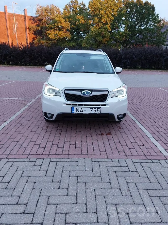 Subaru Forester 2015 photo 3