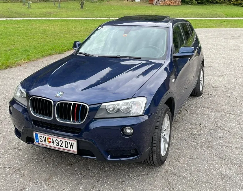 BMW X3 2013 photo 2