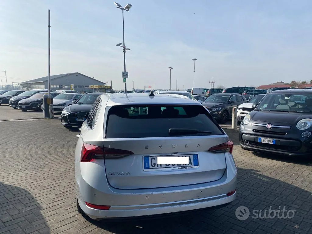 Skoda Octavia 2023 photo 5