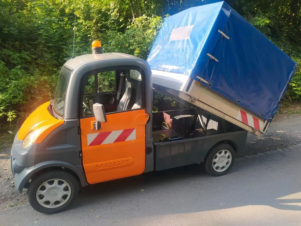Aixam Mega Truck