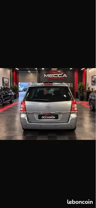 Opel Zafira 2009 photo 5