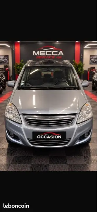 Opel Zafira 2009 photo 4