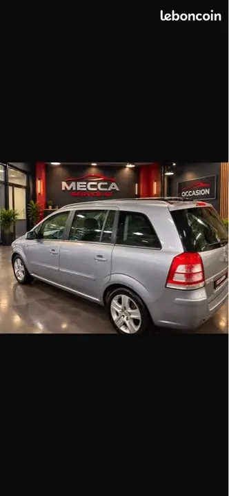 Opel Zafira 2009 photo 2
